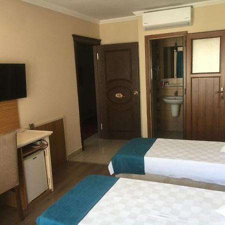 Özgür Hotel Trabzon Exterior foto